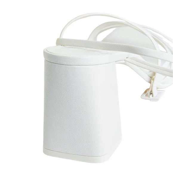 H&M White Strappy Block Heel Sandals - Picture 3 of 8